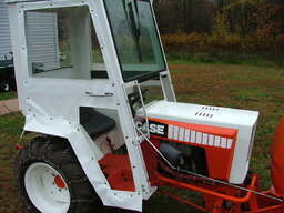 RESTORED CAB AND BLOWER ON CASE 005.jpg